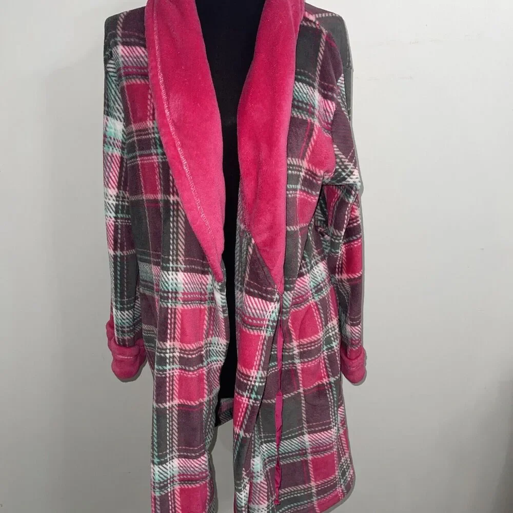 Ulta Women's Size S/M Super Soft Pink Plaid Robe Missing Belt